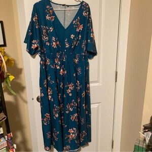 BloomChic 20/22 Midi Dress with Pockets